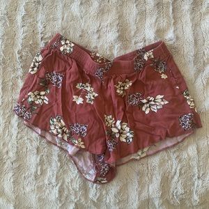 NORDSTROM// Mini Floral Shorts